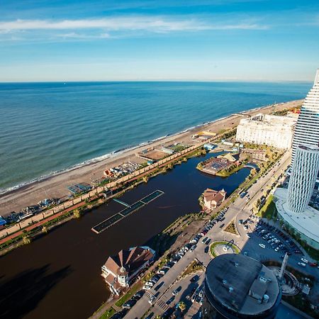 Orbi City Sea View 巴统 外观 照片