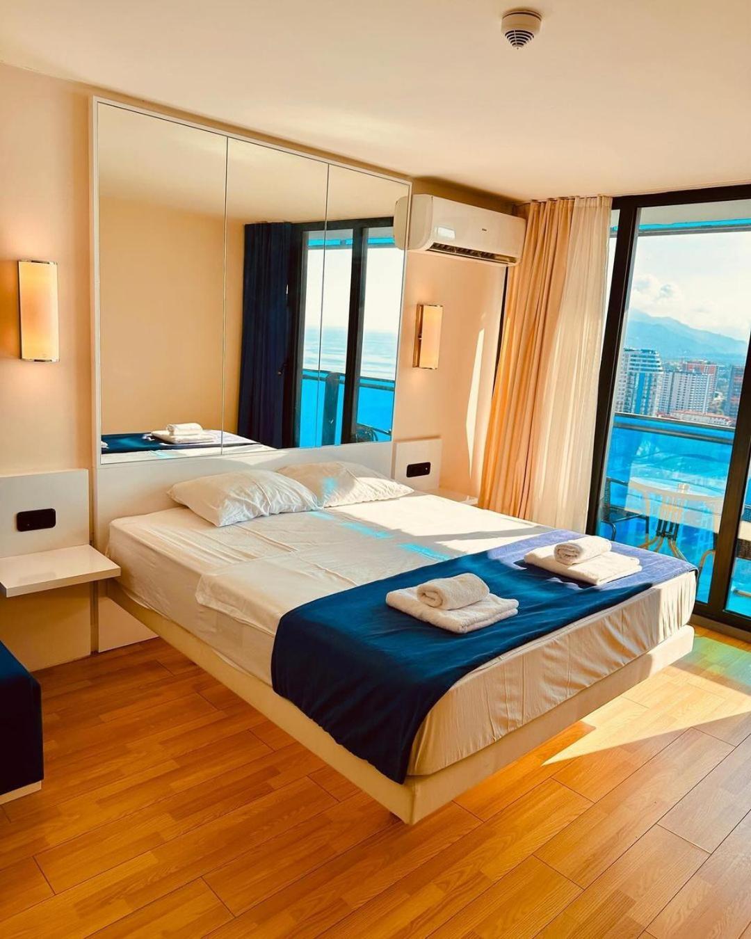 Orbi City Sea View 巴统 外观 照片